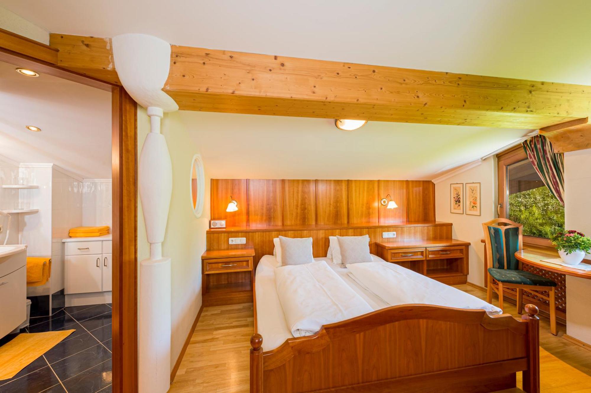 Apartments Tirolerhaus Kossen Room photo